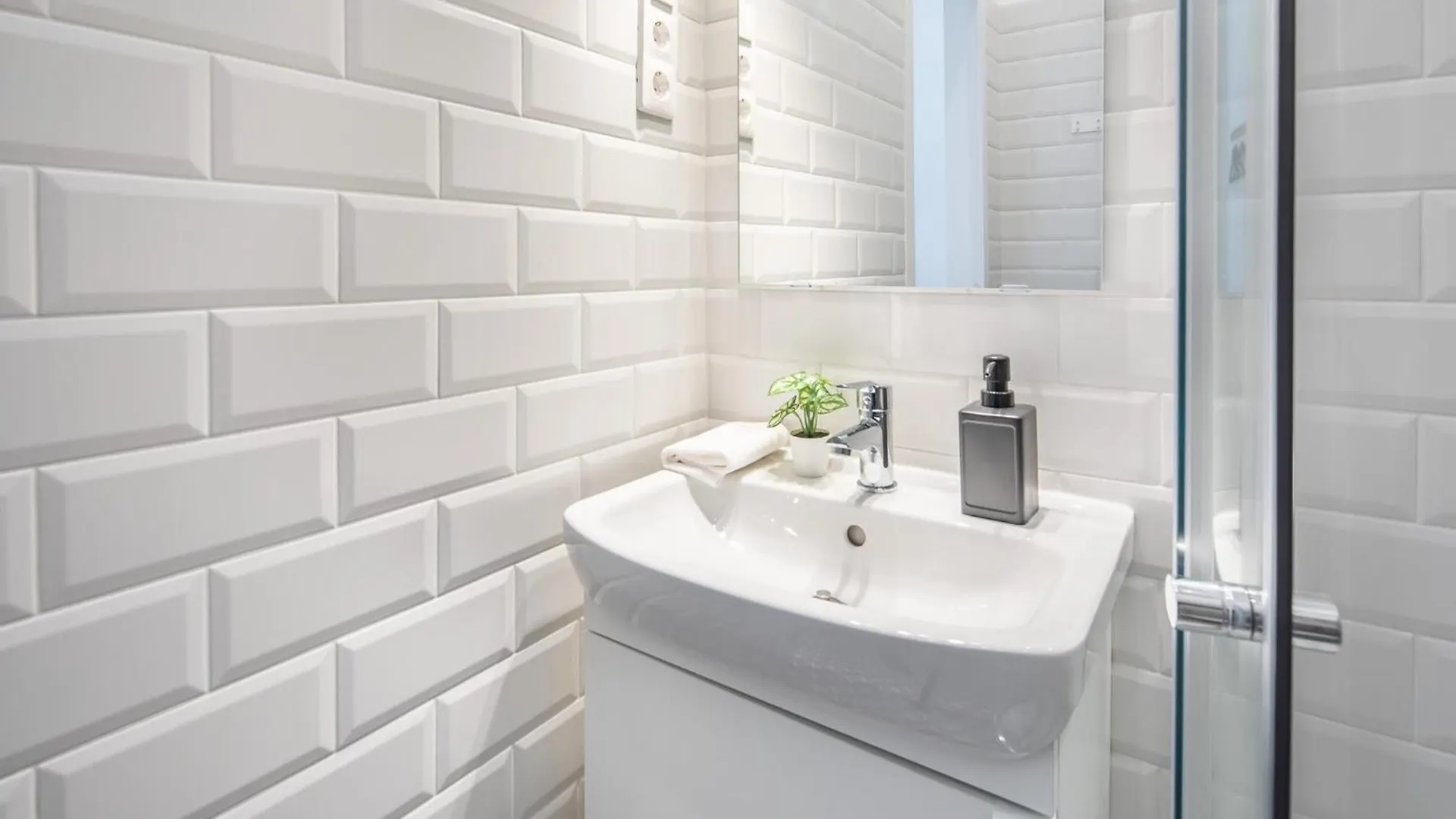 Lejlighed Central - New - Easy Sleep Budapest
