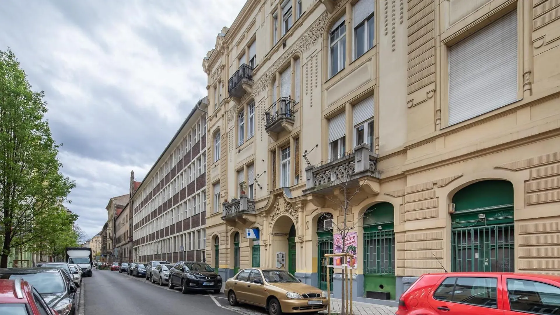 Central - New - Easy Sleep Budapest 0*,  Ungarn